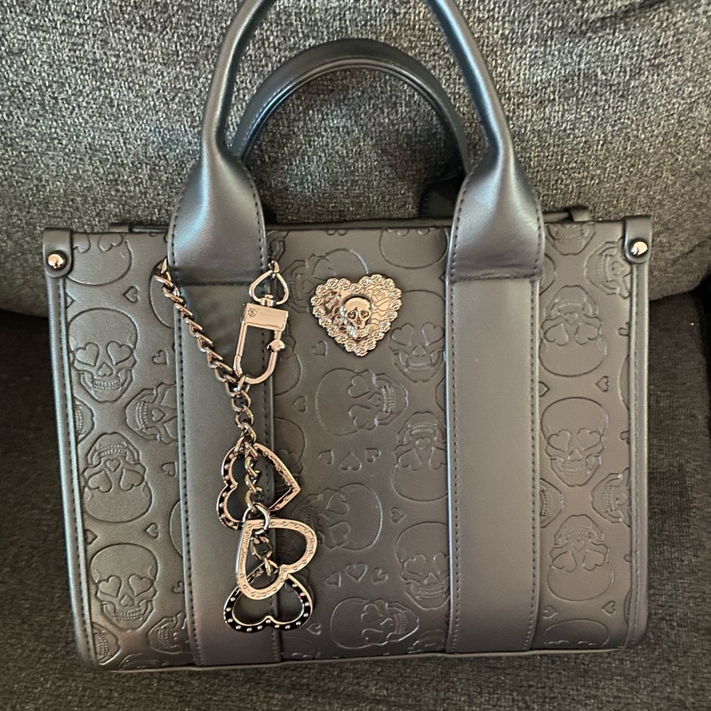 Skull bag , Bestsey Johnson